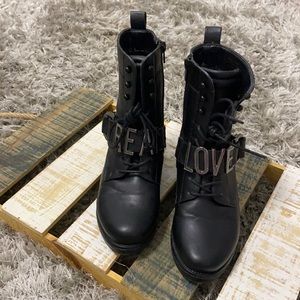 ALDO SZ 5 “real love” combat boots